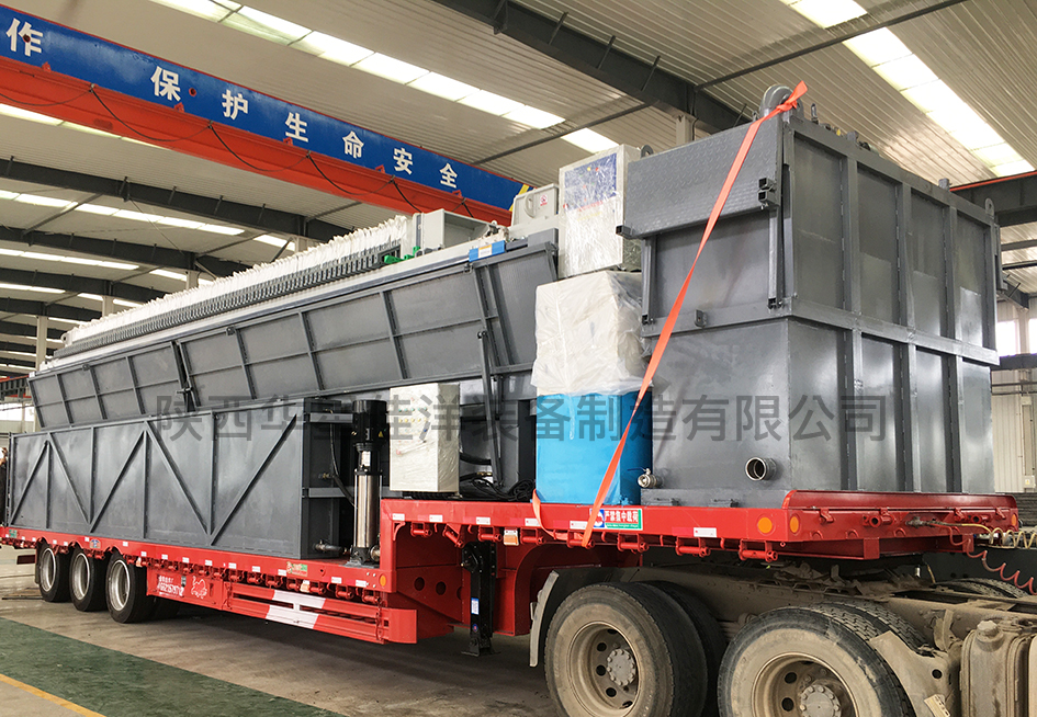 400平方隔膜式車(chē)載壓濾機(jī)-圖片